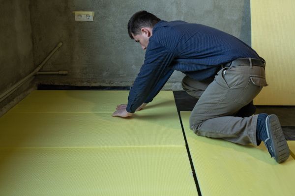 Floor Insulation Installation Service
